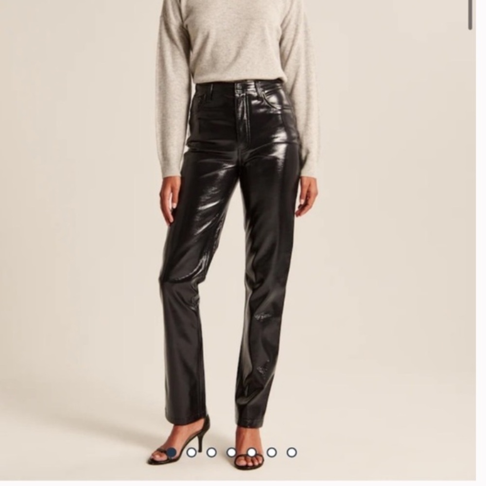 Abercrombie Navy Patent Leather 90s Straight Pant 30S